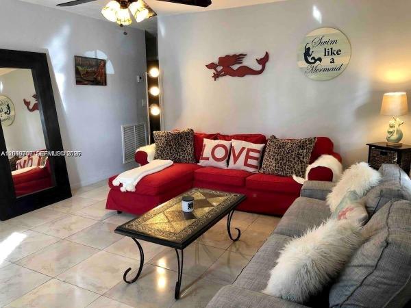 Hollywood Terrace, 2411 Hayes St, Hollywood, Florida 33020, image 1