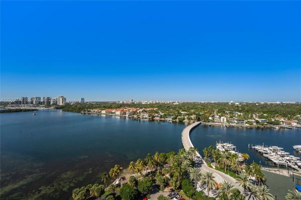 Miami, Florida 33133, image 1
