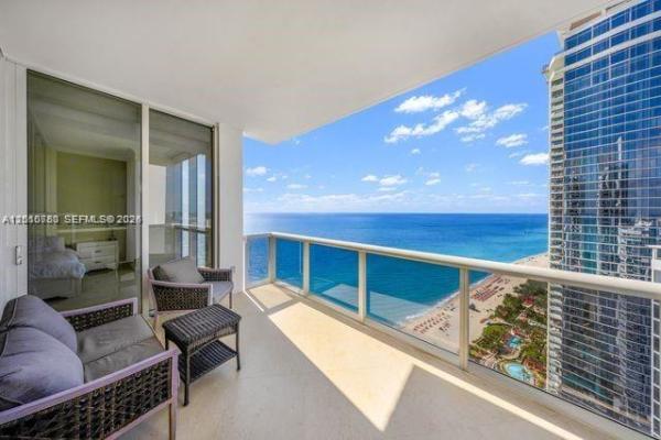 Trump Palace, 18101 Collins Ave #4702, Sunny Isles Beach, Florida 33160, image 1