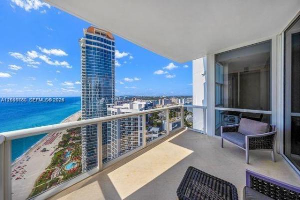 Trump Palace, 18101 Collins Ave #4702, Sunny Isles Beach, Florida 33160, image 2