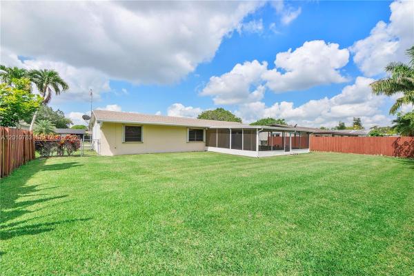 Bel Aire, 18535 SW 90th Ct, Cutler Bay, Florida 33157, image 3