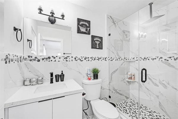 2338 Fillmore St #2A, Hollywood, Florida 33020, image 3
