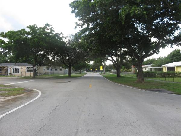 8277 NW 191st Ln #43A-2, Hialeah, Florida 33015, image 1