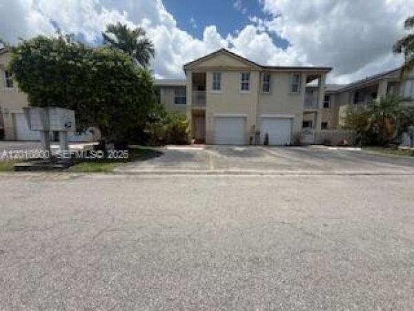9167 Fontainebleau Blvd #6, Unincorporated Dade County, Florida 33172, image 1