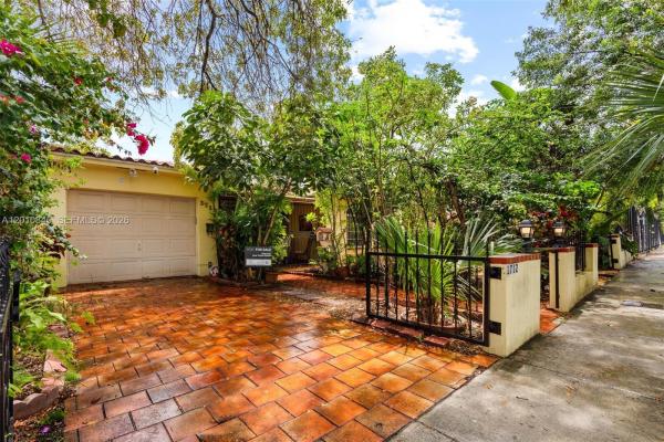 South Shenandoah, 1712 SW 13th St, Miami, Florida 33145, image 1