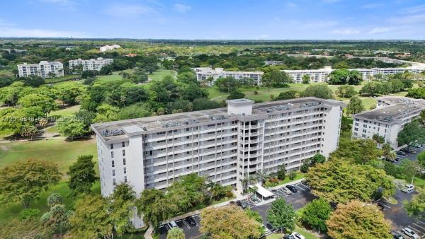Oaks Lane At Palm-Aire, 575 Oaks Ln #508, Pompano Beach, Florida 33069, image 1
