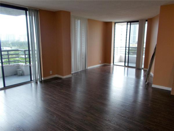Parc Central Aventura South, 3300 NE 191st St #912, Aventura, Florida 33180, image 1