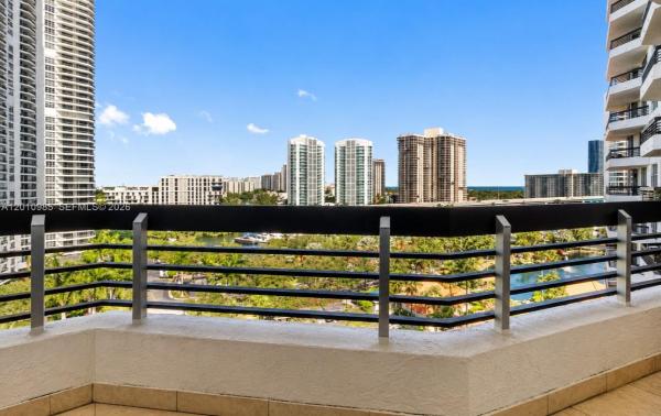 Mystic Pointe Tower 300, 3600 Mystic Pointe Dr #1209, Aventura, Florida 33180, image 1