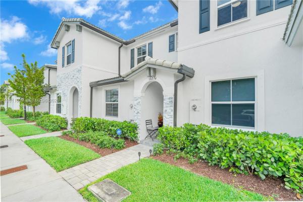 Cedar Pointe, 16274 SW 291st St, Homestead, Florida 33033, image 2