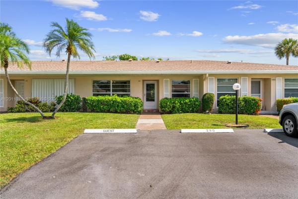 8887 Bella Vista Dr, Boca Raton, Florida 33433, image 2