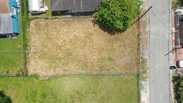 2455 NW 55th St, Unincorporated Dade County, Florida 33142, image 1