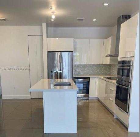 Landmark At Doral, 10245 NW 63rd Ter #103, Doral, Florida 33178, image 2
