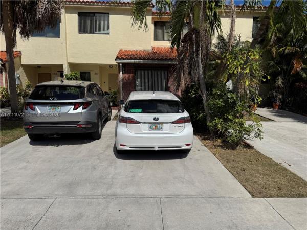 Hollywood Gardens, 3811 Simms St, Hollywood, Florida 33021, image 1
