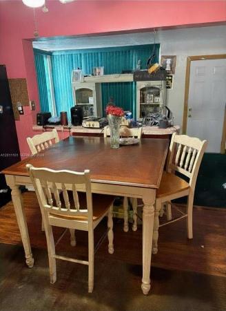 1360 NW 88th St, Unincorporated Dade County, Florida 33147, image 2