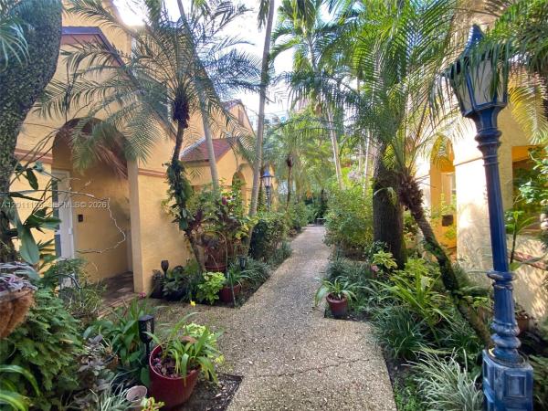 101 NE 8th Ave #3, Fort Lauderdale, Florida 33301, image 1