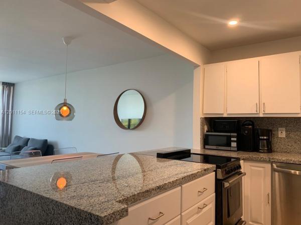 The Palm Bay Yacht Club, 780 NE 69th St #506, Miami, Florida 33138, image 2