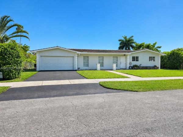 14250 SW 85th St, Unincorporated Dade County, Florida 33183, image 1