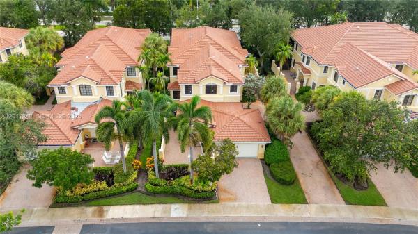 Mariposa Pointe, 1559 Passion Vine Cr #7-2, Weston, Florida 33326, image 2