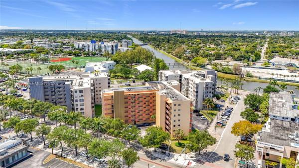 Three Seasons, 16400 NE 17th Ave #206, North Miami Beach, Florida 33162, image 1