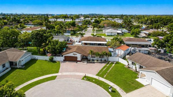 26234 SW 133rd Pl, Homestead, Florida 33032, image 2