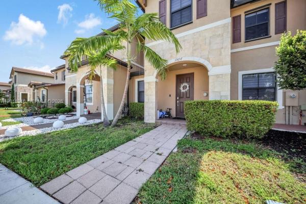 Aquabella, 10657 W 32nd Ln, Hialeah, Florida 33018, image 1