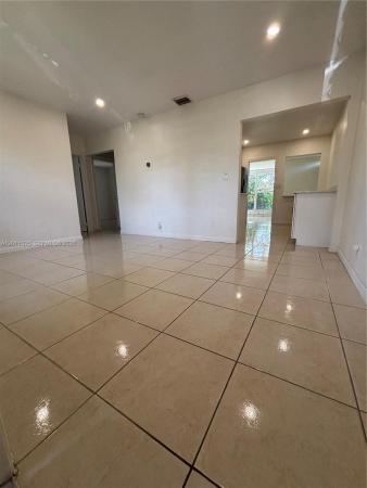 Willfred Park, 822 Avenida Hermosa, West Palm Beach, Florida 33405, image 2