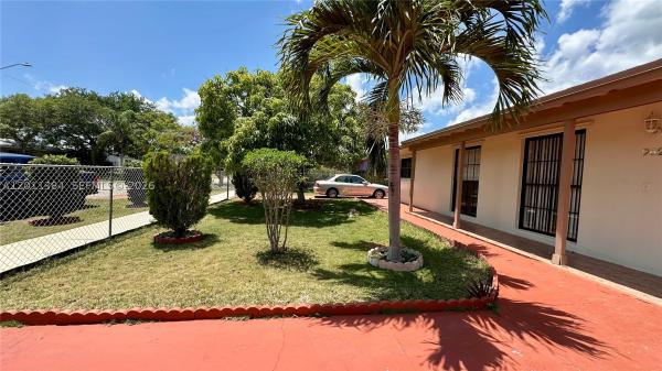 9625 SW 164th St, Unincorporated Dade County, Florida 33157, image 1