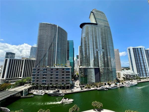 Icon Brickell Tower 1, 475 Brickell Ave #1614, Miami, Florida 33131, image 1