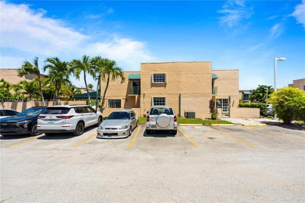 12035 SW 19th Ter #39, Unincorporated Dade County, Florida 33175, image 1