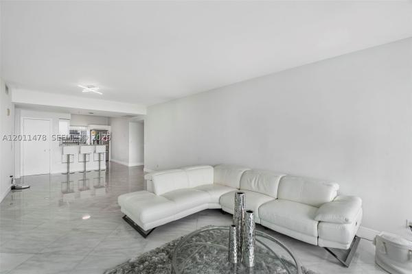 Blue On The Bay, 601 NE 36th St #1103, Miami, Florida 33137, image 1