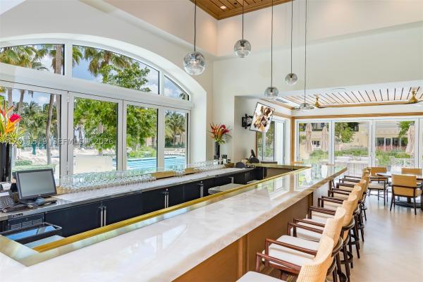 Resort Villa, 705 Crandon Blvd #506, Key Biscayne, Florida 33149, image 2