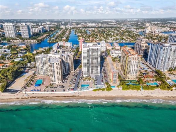 Parker Tower, 3140 S Ocean Dr #2411, Hallandale Beach, Florida 33009, image 2