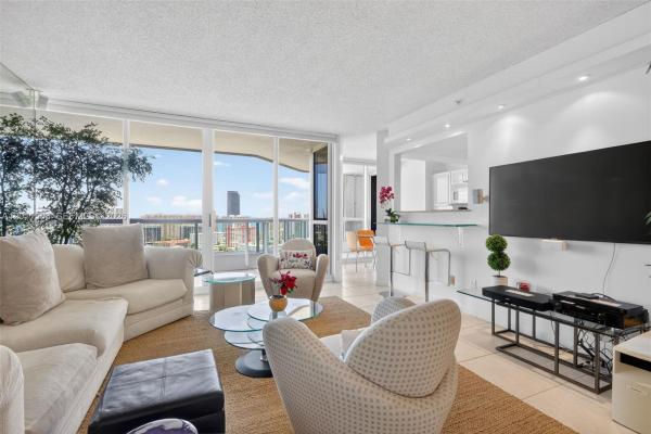 North Tower At The Point, 21205 NE 37th Ave #2409, Aventura, Florida 33180, image 2