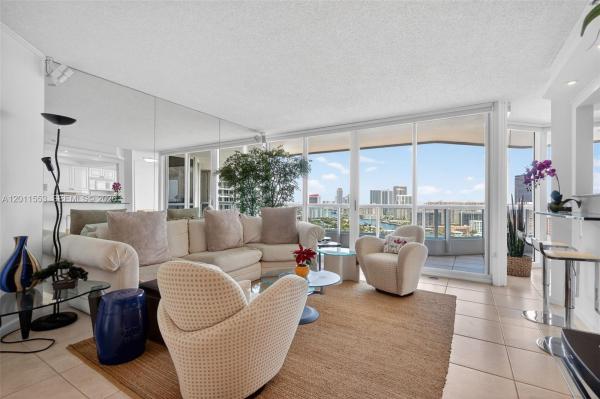 North Tower At The Point, 21205 NE 37th Ave #2409, Aventura, Florida 33180, image 3