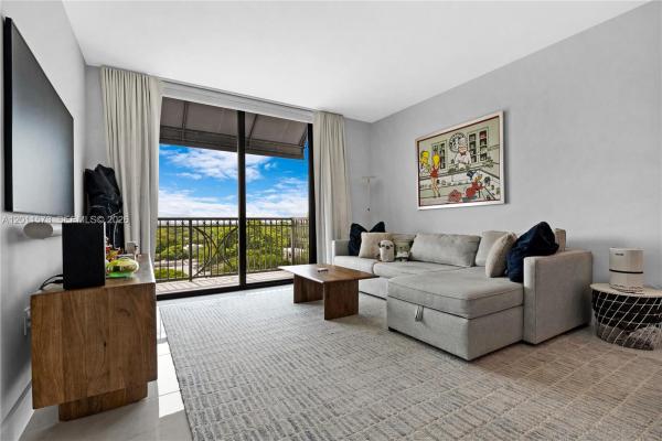 Merrick Manor, 301 Altara Ave #823, Coral Gables, Florida 33146, image 1