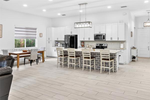 15012 SW 177th Ter, Unincorporated Dade County, Florida 33187, image 1