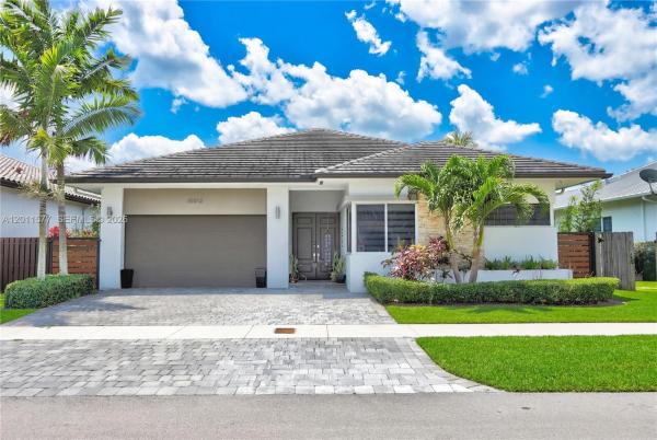 15012 SW 177th Ter, Unincorporated Dade County, Florida 33187, image 1