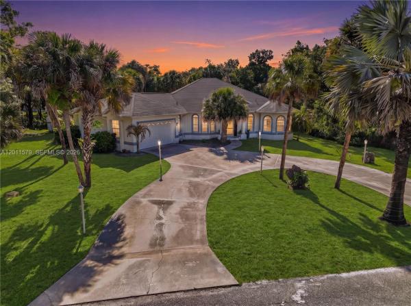 Lehigh Acres, Florida 33972, image 1