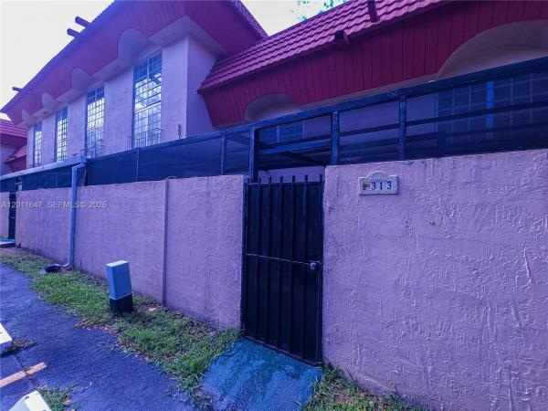 10907 SW 88th St #313, Unincorporated Dade County, Florida 33176, image 1