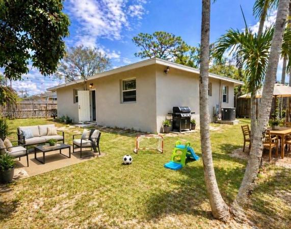 Middle River Terrace, 1201 NE 6th Ave, Fort Lauderdale, Florida 33304, image 1