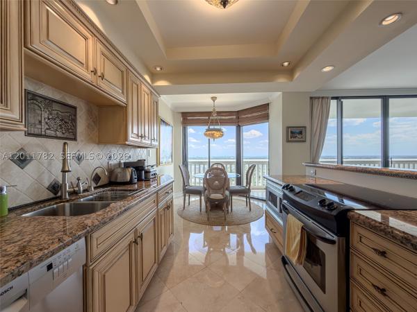 2000 Island Boulevard, 2000 Island Blvd #2503, Aventura, Florida 33160, image 1