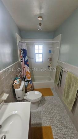 Spring View, 831 Wren Ave, Miami Springs, Florida 33166, image 2