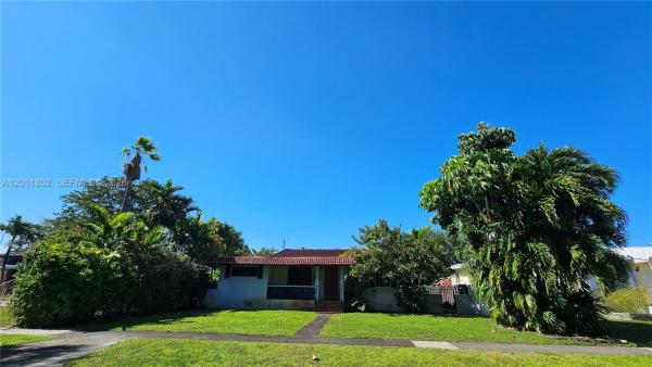 Spring View, 831 Wren Ave, Miami Springs, Florida 33166, image 1