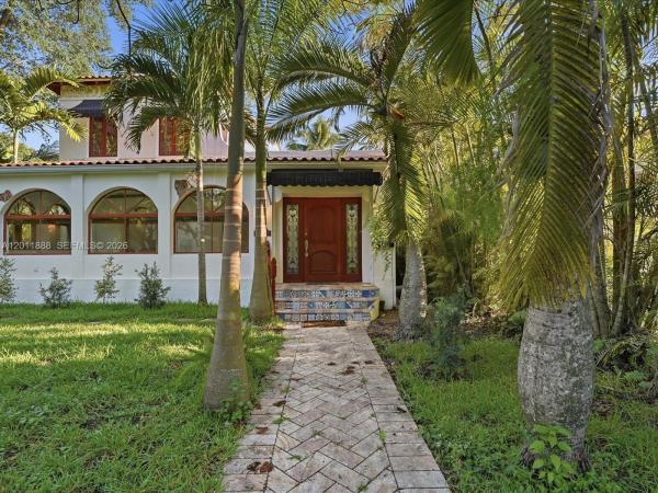Granada, 1137 Asturia Ave, Coral Gables, Florida 33134, image 2