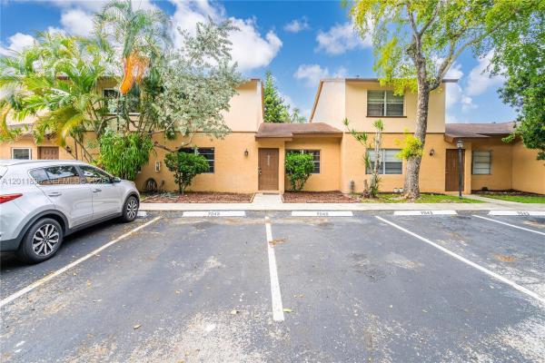 Apple Creek, 7045 W Sunrise Blvd, Plantation, Florida 33313, image 1
