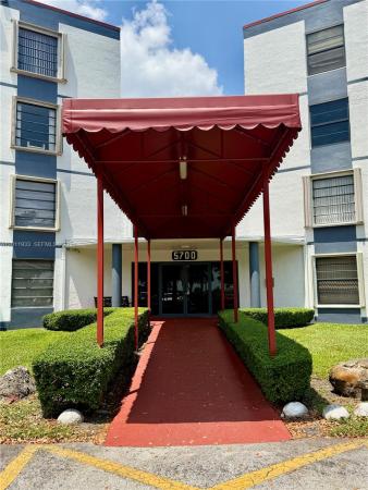 5700 SW 127th Ave #1413, Unincorporated Dade County, Florida 33183, image 1