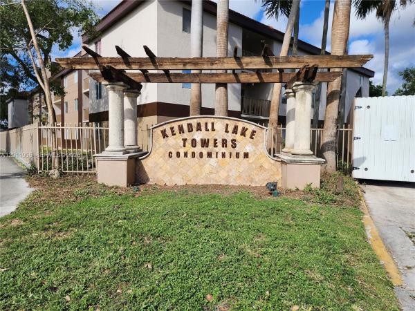 15241 SW 80th St #201, Unincorporated Dade County, Florida 33193, image 1