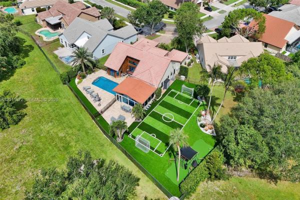 Old Orchard, 3222 Beechberry Cir, Davie, Florida 33328, image 1