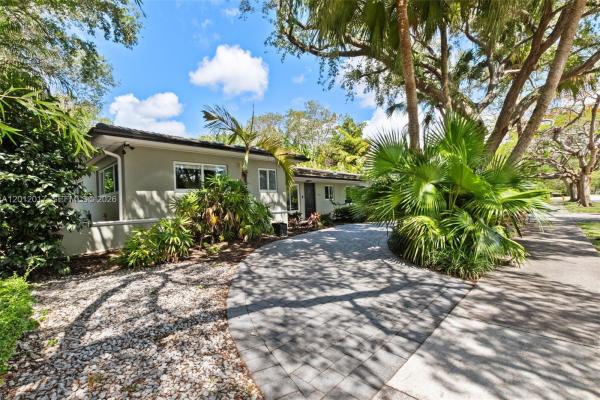Killian Knolls, 11220 SW 74th Ave, Pinecrest, Florida 33156, image 3