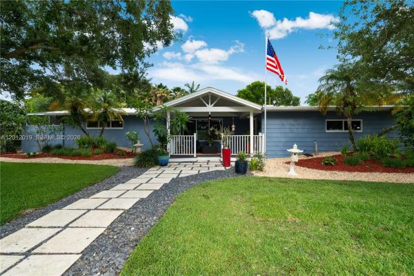 Garden Manor, 13401 SW 74th Ave, Pinecrest, Florida 33156, image 1